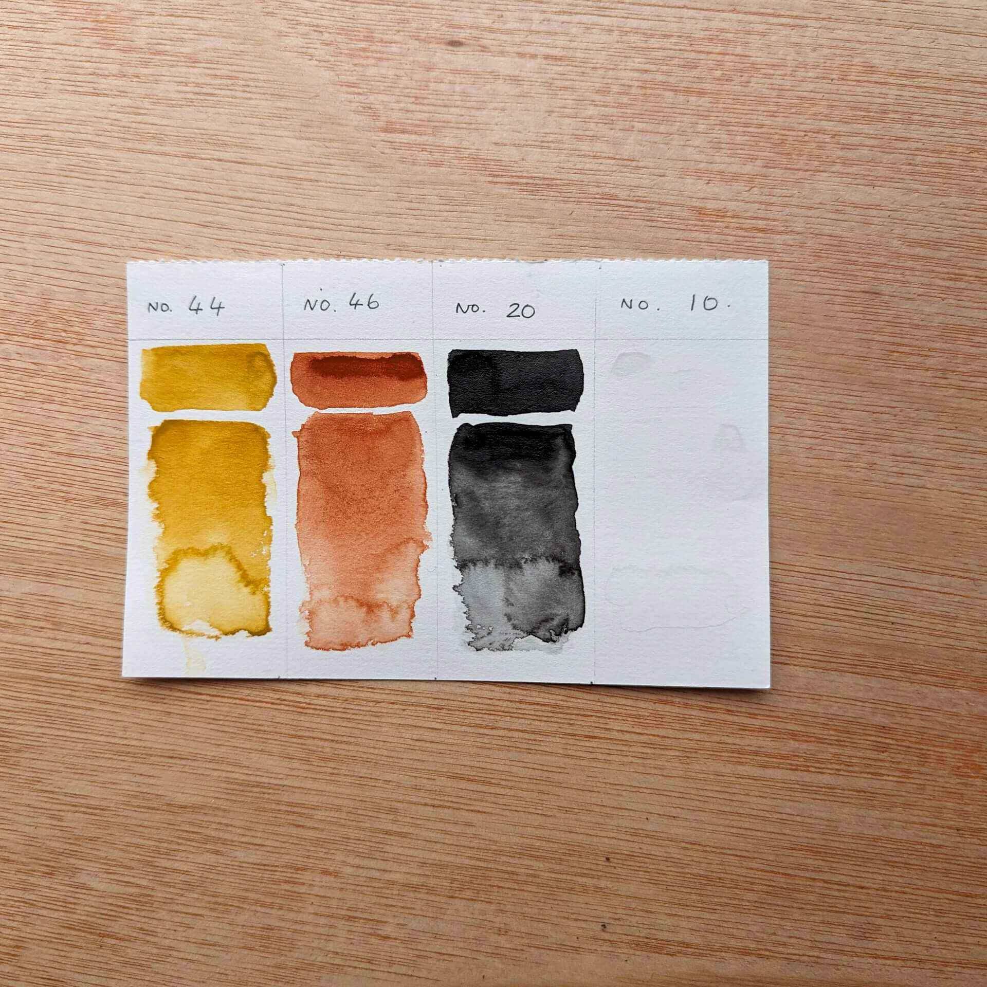 Kuretake Gansai Tambi Watercolour 12 Paint Set - Image 6