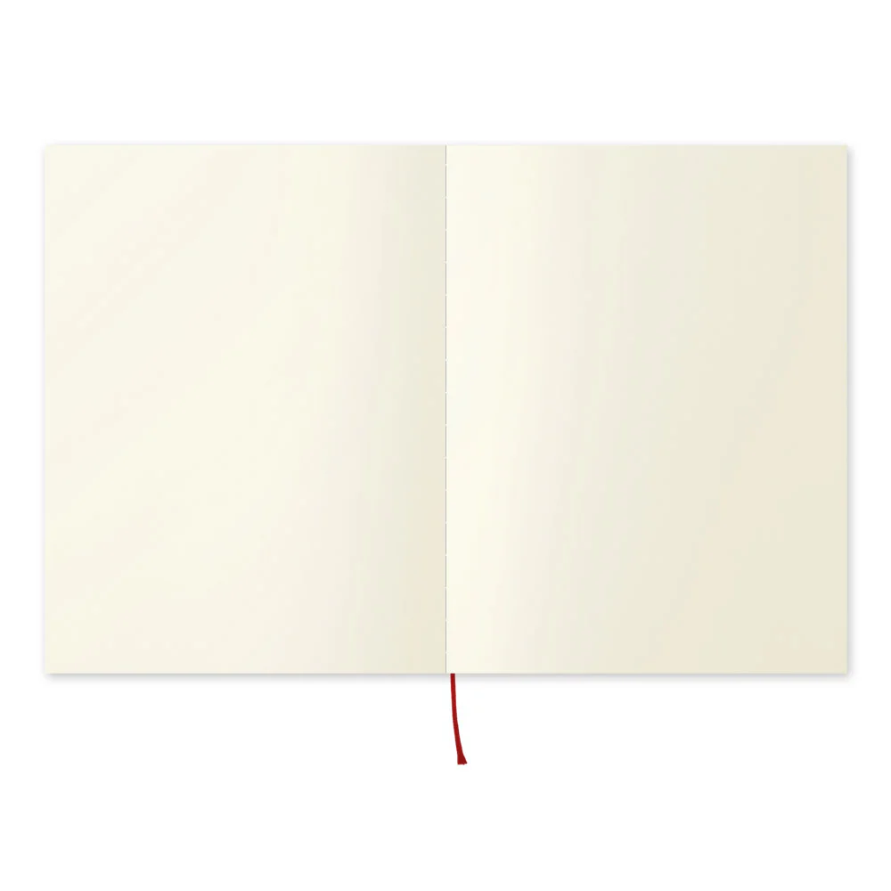 Midori MD A4 Blank Notebook - Image 4