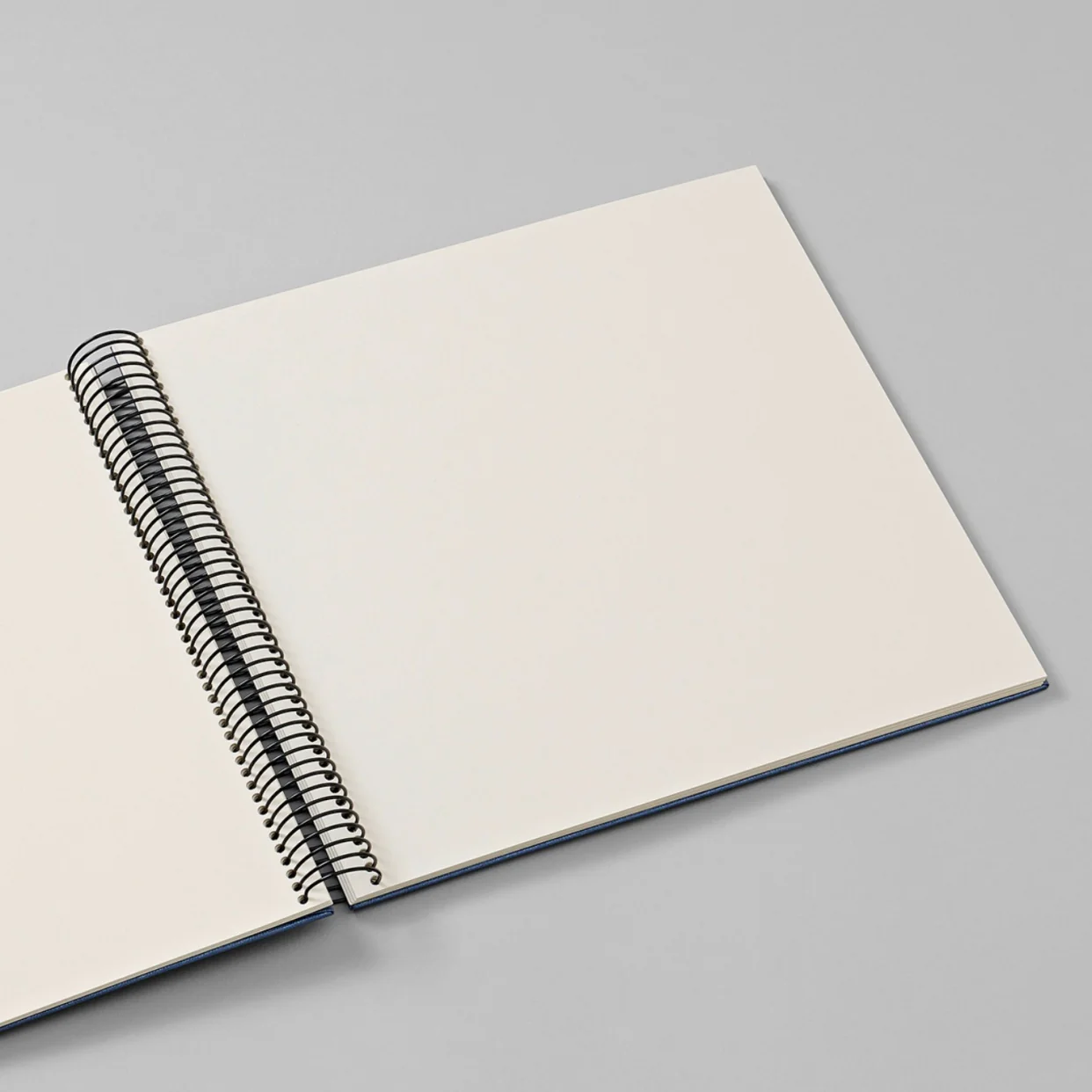 Semikolon Spiral Bound Medium Photo Album - Metallic Edition - Image 4